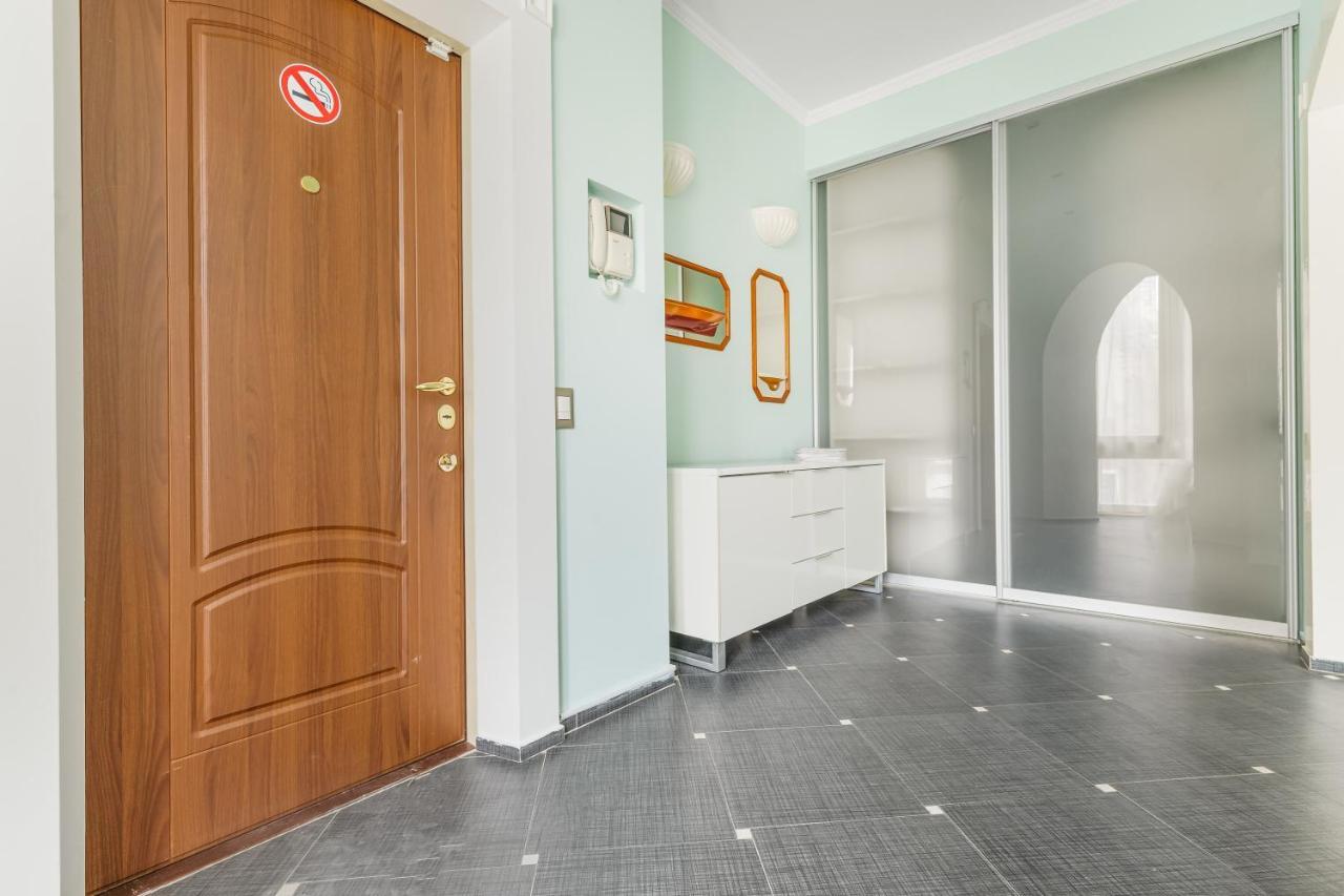 Deribasivska Cozy 4-Room Apartment Одеса Екстериор снимка