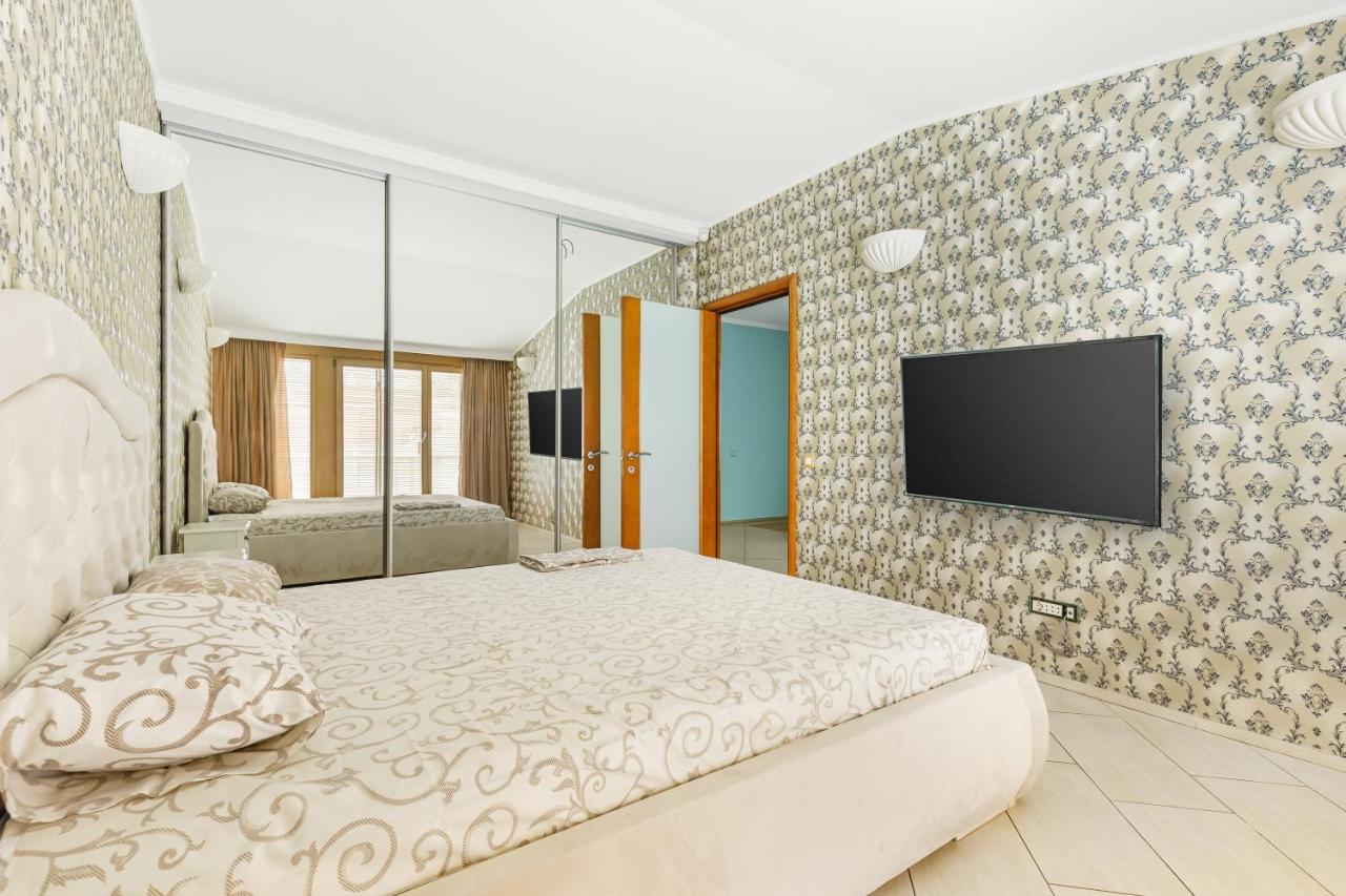 Deribasivska Cozy 4-Room Apartment Одеса Екстериор снимка