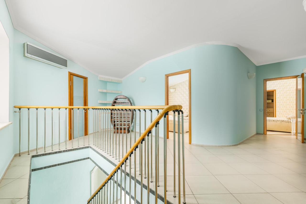 Deribasivska Cozy 4-Room Apartment Одеса Екстериор снимка
